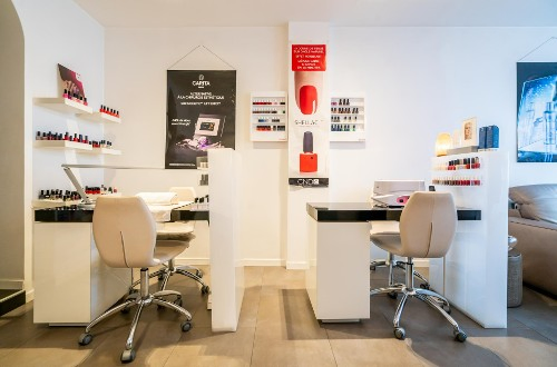 Institut de Beauté Guinot x Carla  Place de l’Étoile 16