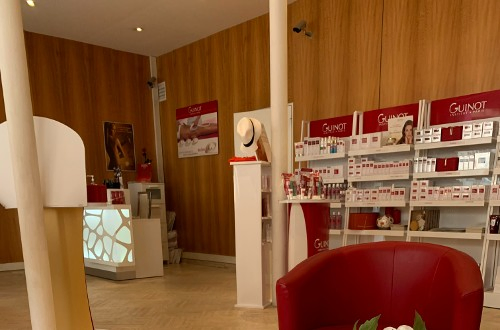 Institut de beauté AQUASOLIS  GUINOT