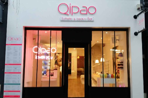 QIPAO