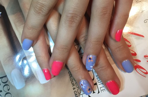 Beauty Pause. Esthéticienne facialiste